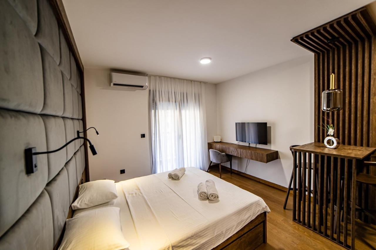 Apartments Tulip Podgorica Buitenkant foto
