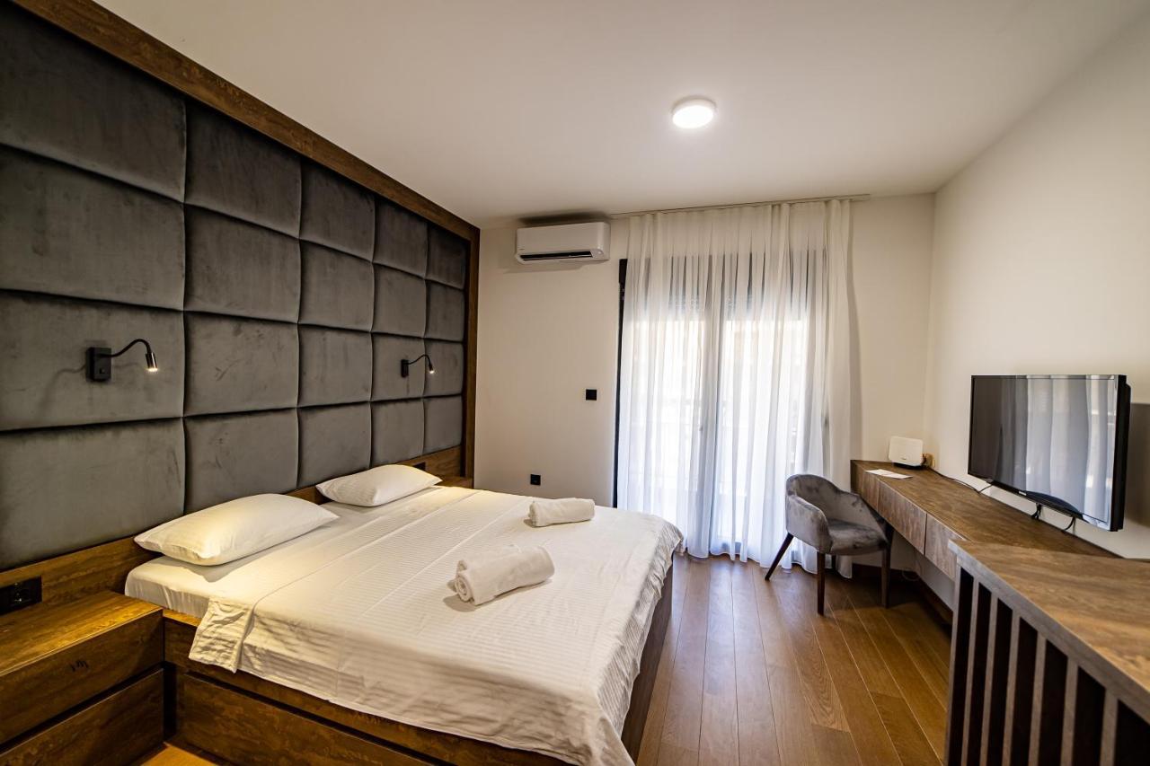 Apartments Tulip Podgorica Buitenkant foto